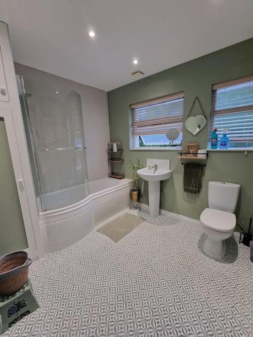 Coast Road Retreat-A Stunning 3 Bed Home In Larne Eksteriør bilde