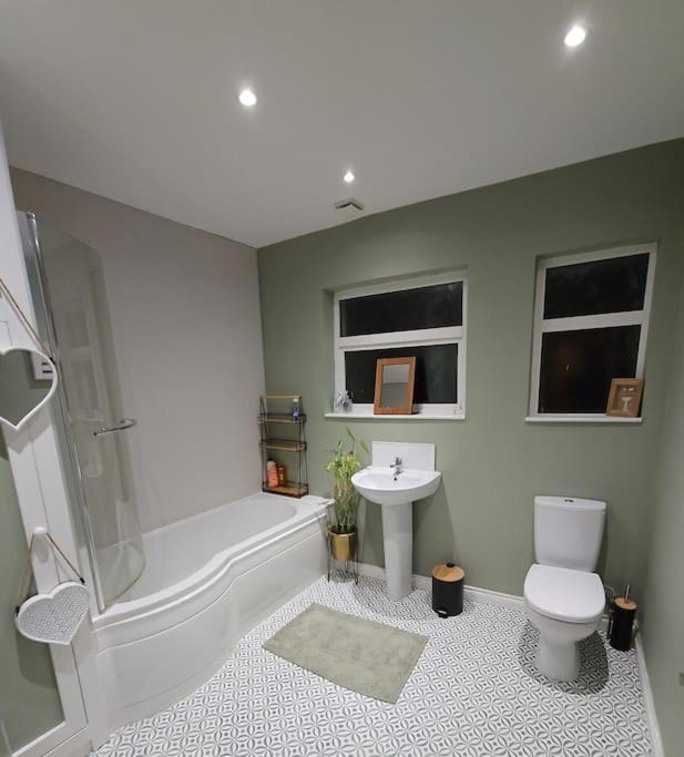 Coast Road Retreat-A Stunning 3 Bed Home In Larne Eksteriør bilde